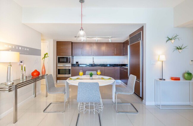 Photo - 485 Brickell Ave Unidad SI FL41-ID1240488P