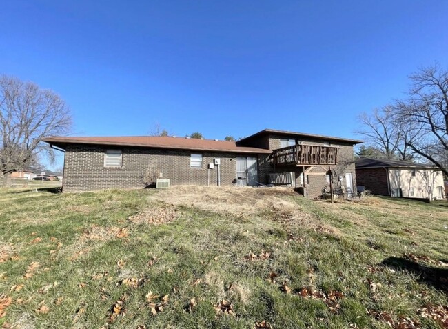 Photo - 758-760 Southampton Dr Unit 760 Southampton