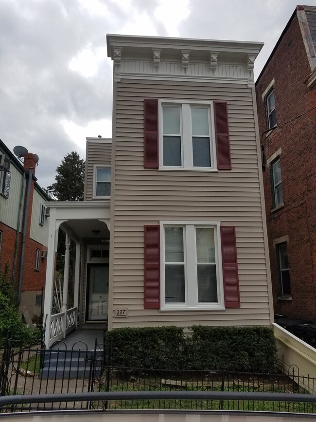 House Front - 227 Fosdick St Rental