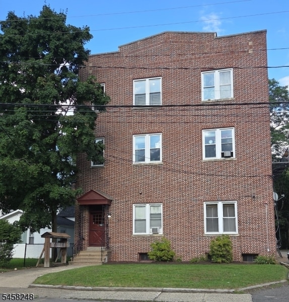 Building Photo - 817 Ringwood Ave Unit 3
