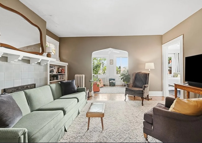 2927 Mattern Ave Unit 2
