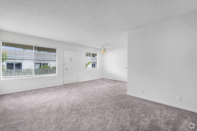 Building Photo - 934 6th St Rental