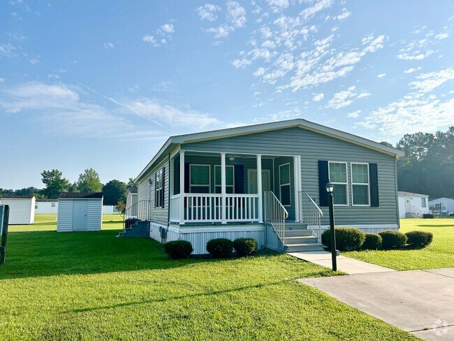 Building Photo - Move in Ready - 2 Bedroom/2 Bath Rental