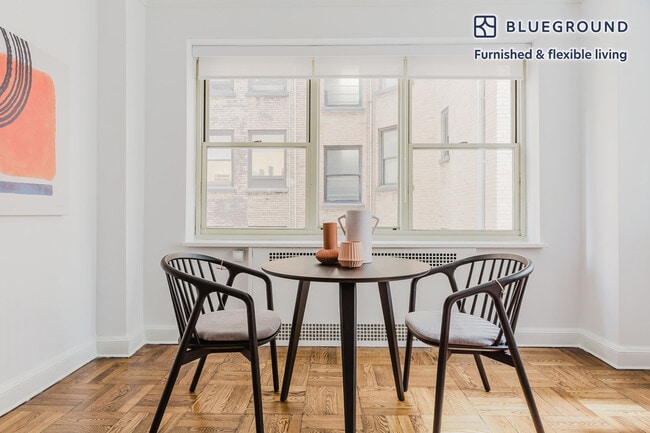 Photo - 300 E 57th St Unidad FL3-ID1715