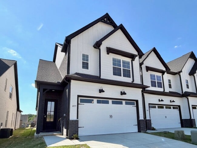 Photo - ChateletDrive4859 Unit 1