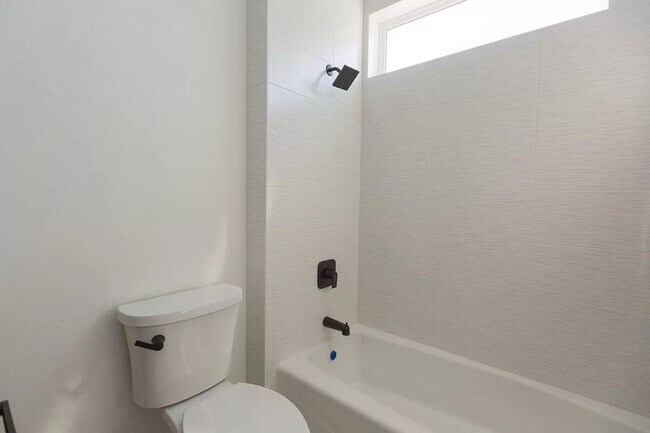 Photo - Luxury Townhome in Quiet Neighborhood