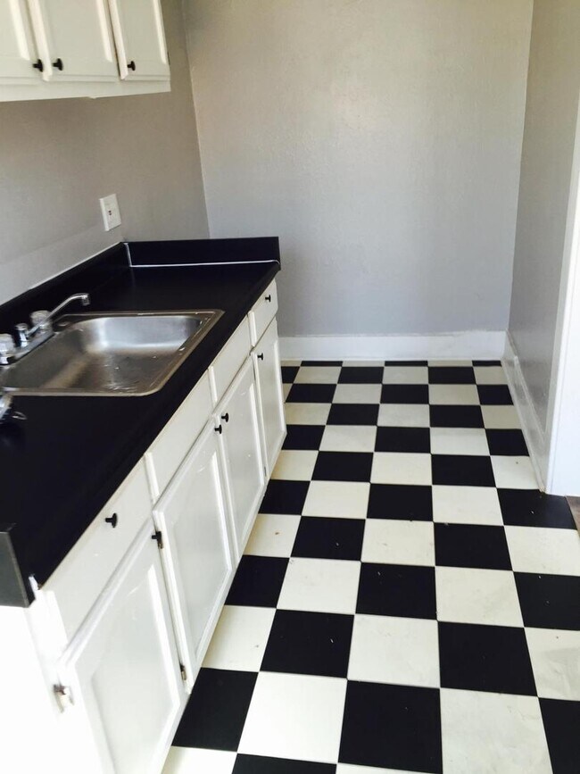 328 Columbia LLC