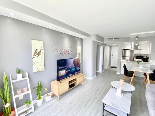 Photo - 440 Seaside Ave Unit 808