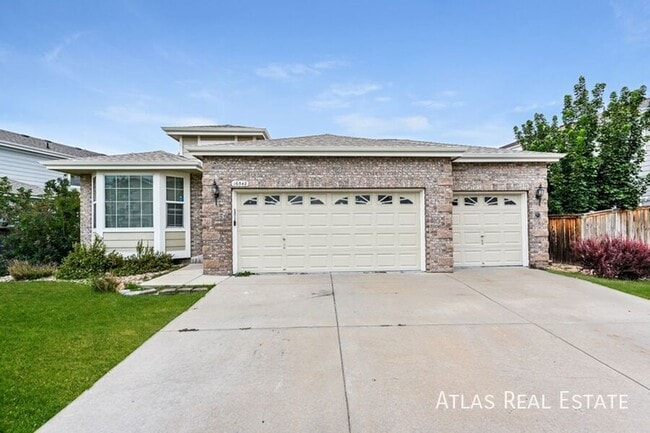 Building Photo - 16548 High Desert Way