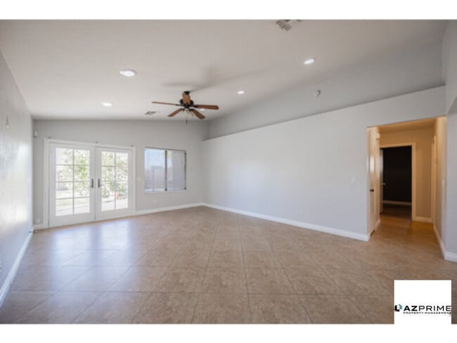 Photo - Charming 3/2 Goodyear Home!