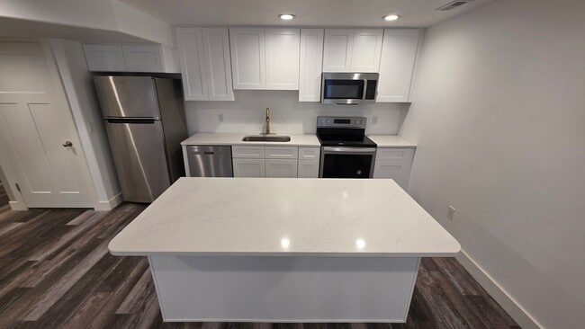 Photo - 9104 Cornwall Way Unit 1