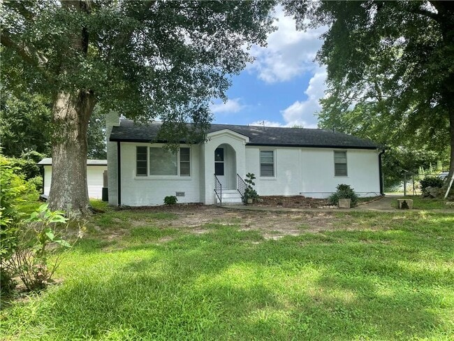 Photo - 2766 Bart Johnson Rd House