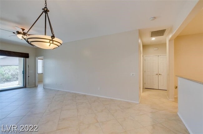 Photo - 5985 Falconer Ave