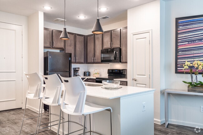 2HAB, 1BA - 966 ft² - McKee City Living