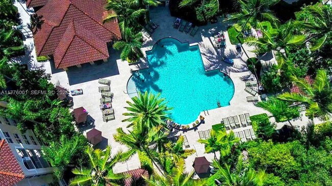 Building Photo - 19555 E Country Club Dr Unit 8108