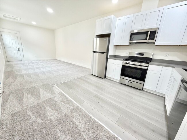 Photo - 4758-4764-4764 Mission St Unit 4758 Mission Street