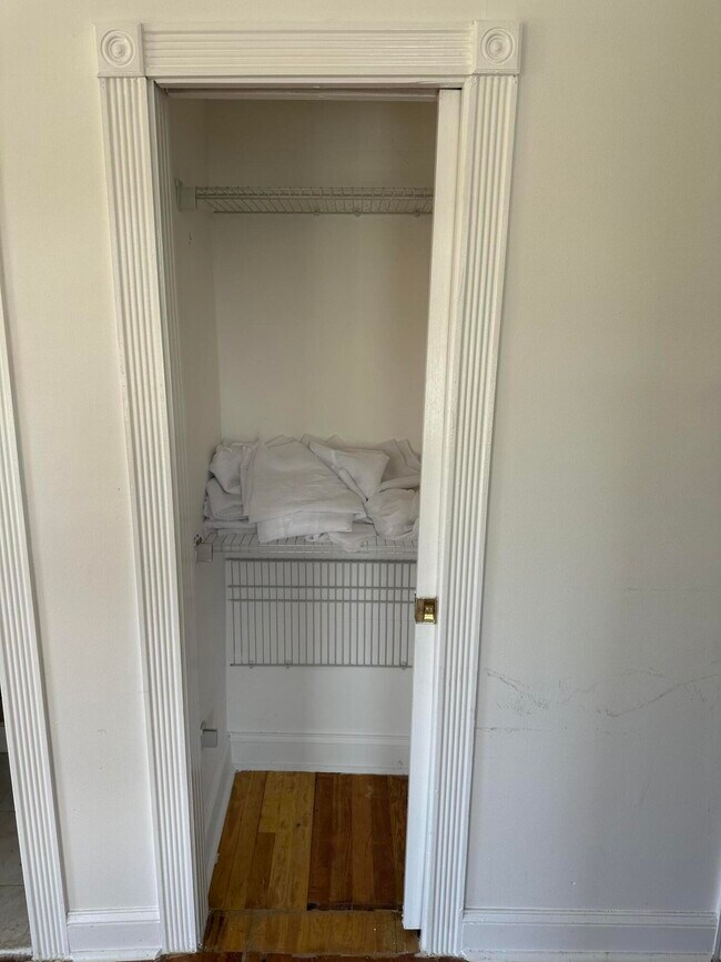 Photo - 258 Seminole Ave Unit 4