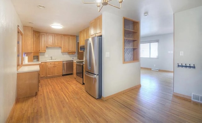 Photo - 2912 Jon St House