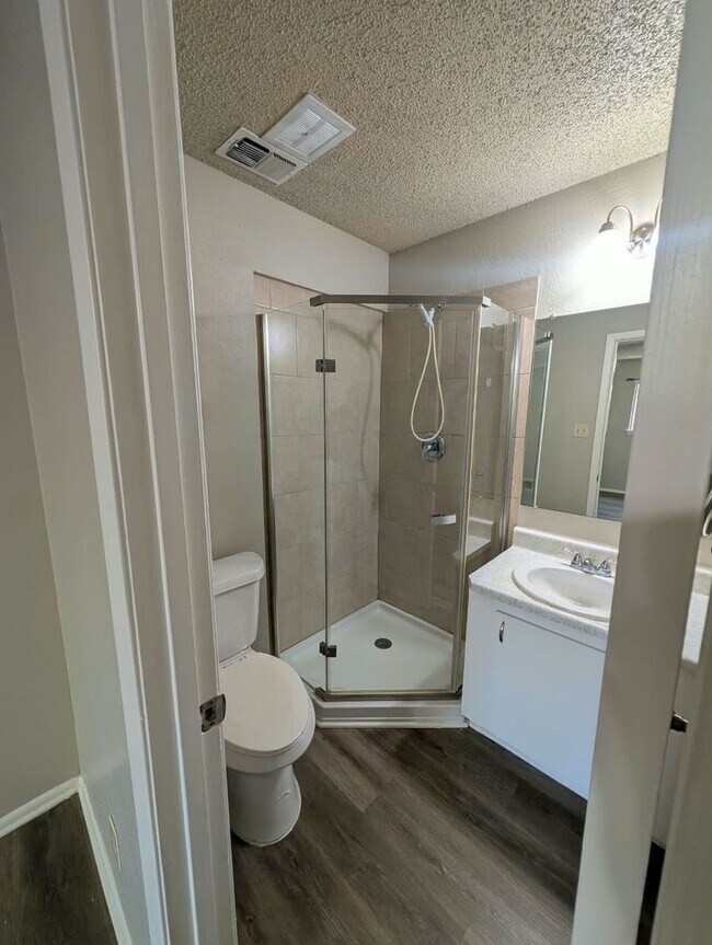 Photo - 6807 Blue Lake Dr