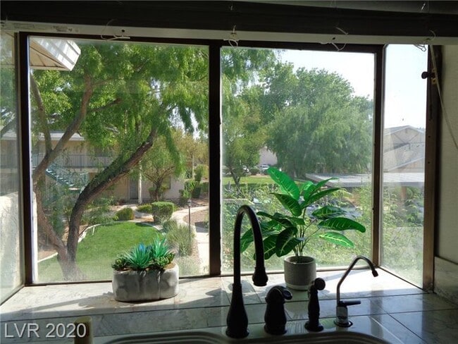 Photo - 2807 Tulip Ct