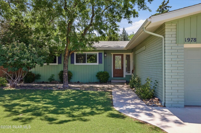 Photo - 1978 Catalpa Cir