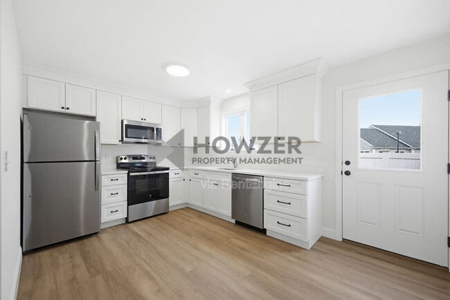 Photo - 24 Crocker St