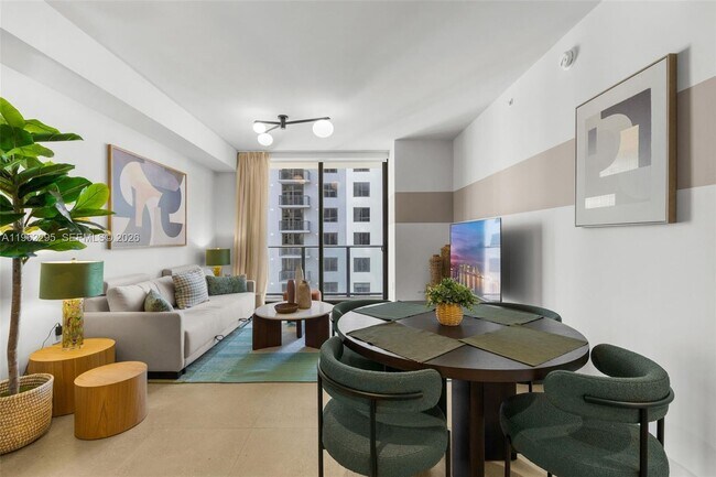 Photo - 11 NE 6th St Unidad 1611