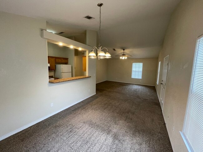 Photo - 5200 Arrowhead Rd