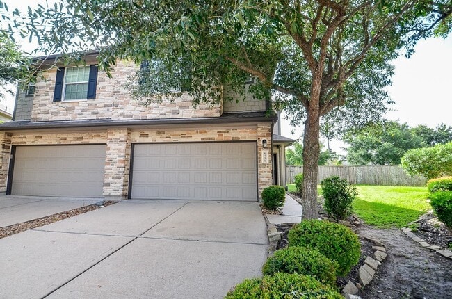 Building Photo - 6431 Densberry Ln