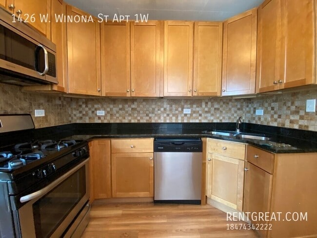 Photo - 1426 W Winona St Unit 1W