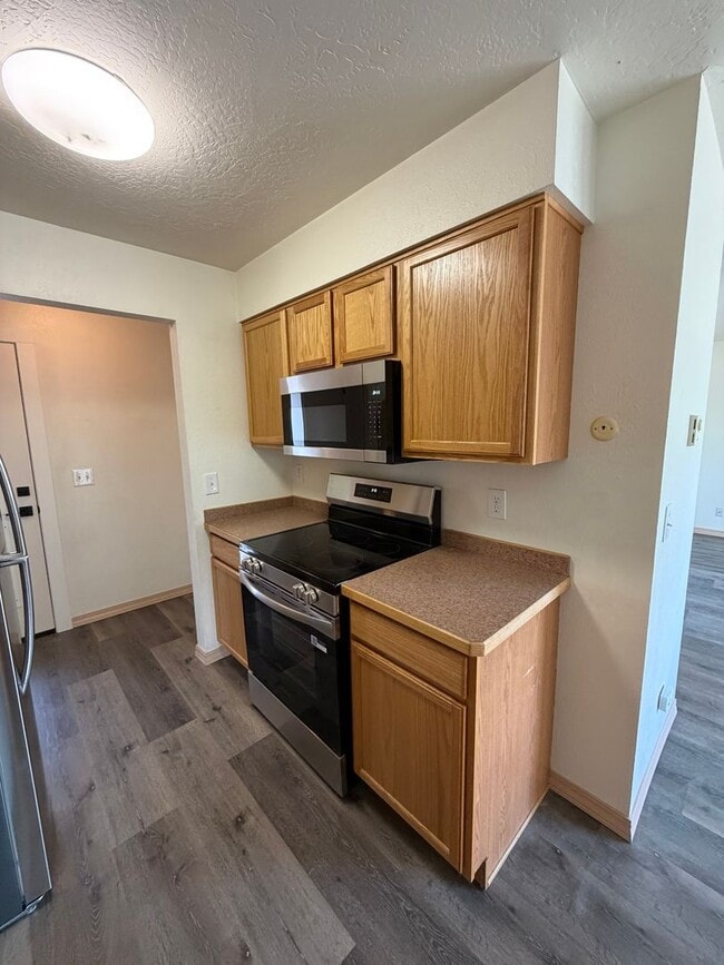 Photo - Southgate Triangle - 2 Bed - 1 Bath *Exterior Improvements Underway*