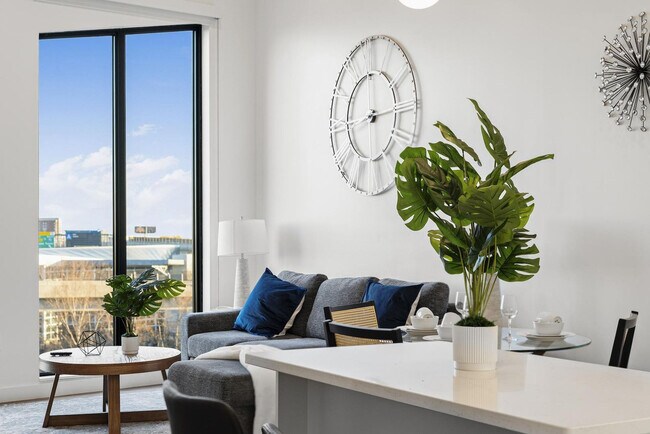 Photo - 282 Bremen St Unit ID1240290P