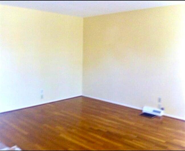 Photo - 531 Rogers Rd