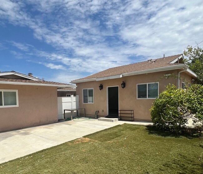 Building Photo - 2 Bed-Bath ADU in Anaheim