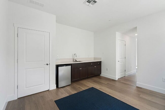 Photo - 1416 Marmo Cir