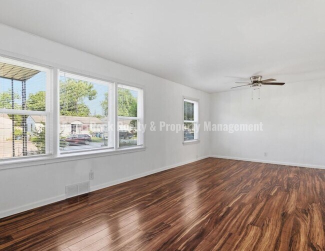 Photo - Tulsa House for Rent (3beds/1baths)