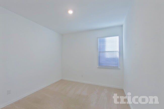 Photo - 2125 O'keefe Ct Little Elm TX