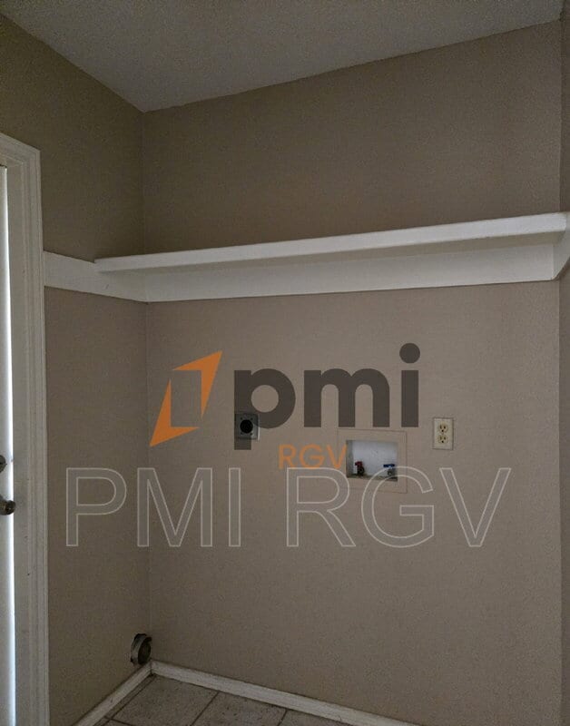 Photo - 706 N Cummings Ave Unit 2