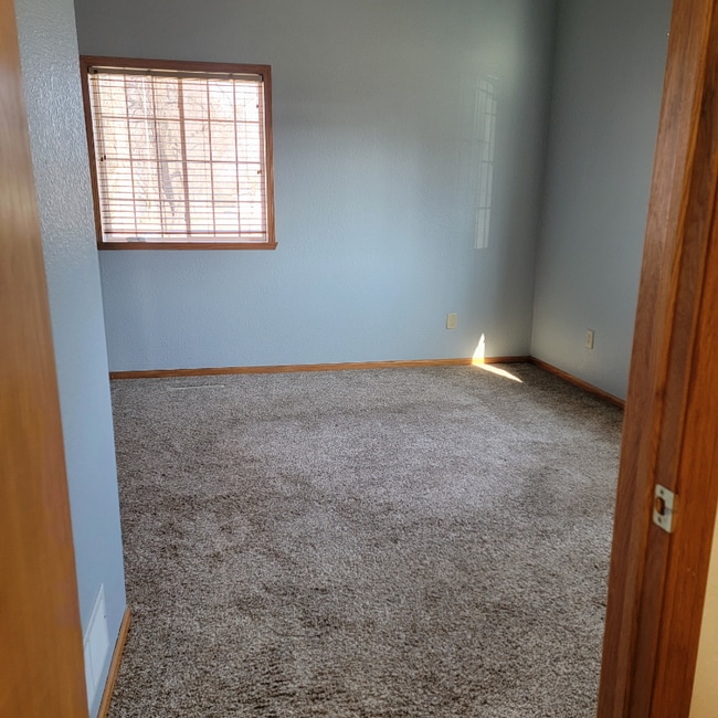 Photo - W240 County Rd H Unidad 2