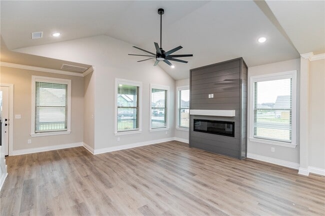 Photo - 6608 SW Orange Ave