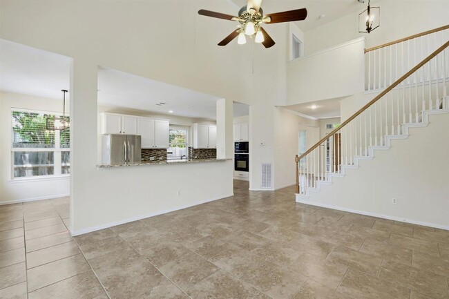 Photo - 2033 Creole Dr