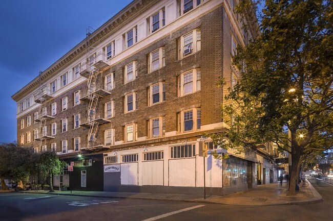 Great CORNER location on Market Street - 1651 Market