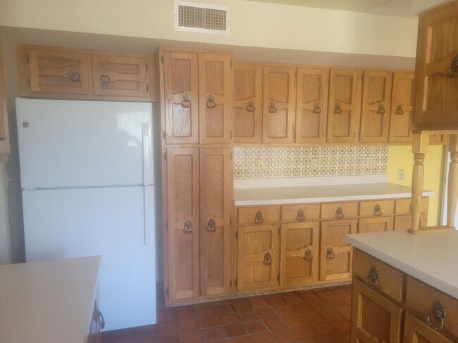 Photo - 3 Bed 2.5 Bath Spanish Style Home