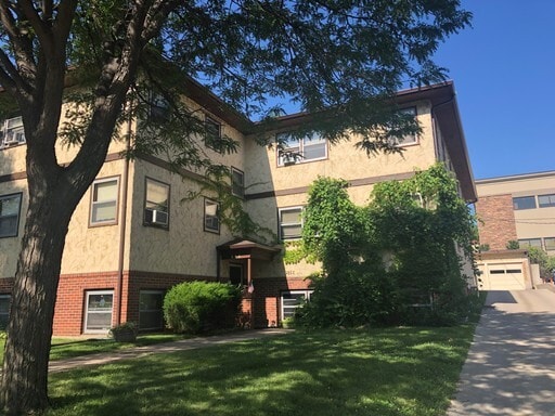 Phillips Apartments - Phillips Apartments