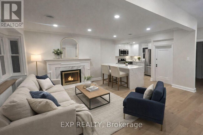 Photo - 11 Fairside Ave