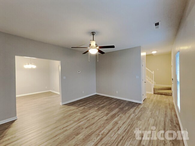 Photo - 320 Stone Meadow Dr
