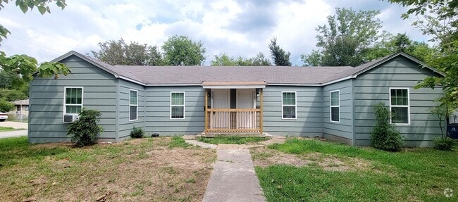 Building Photo - 4303 Gordon St Rental