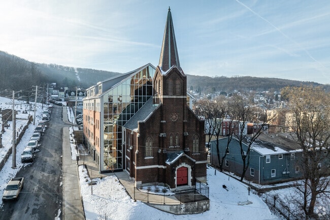 Primary Photo - City View Apartments