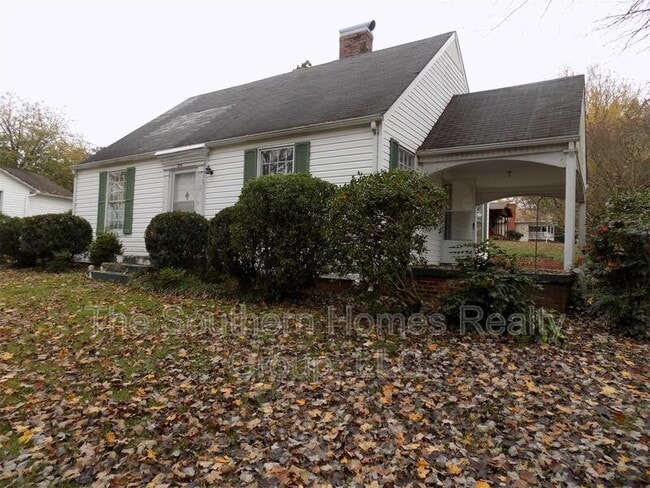 Photo - 306 Walker St