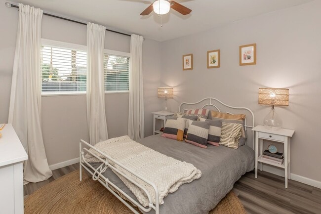 Photo - Aqua Apartments